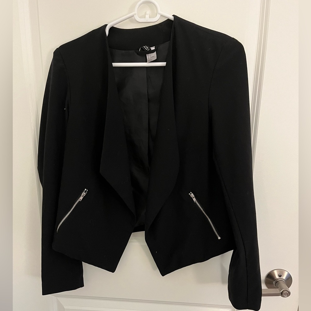 Black Open Blazer